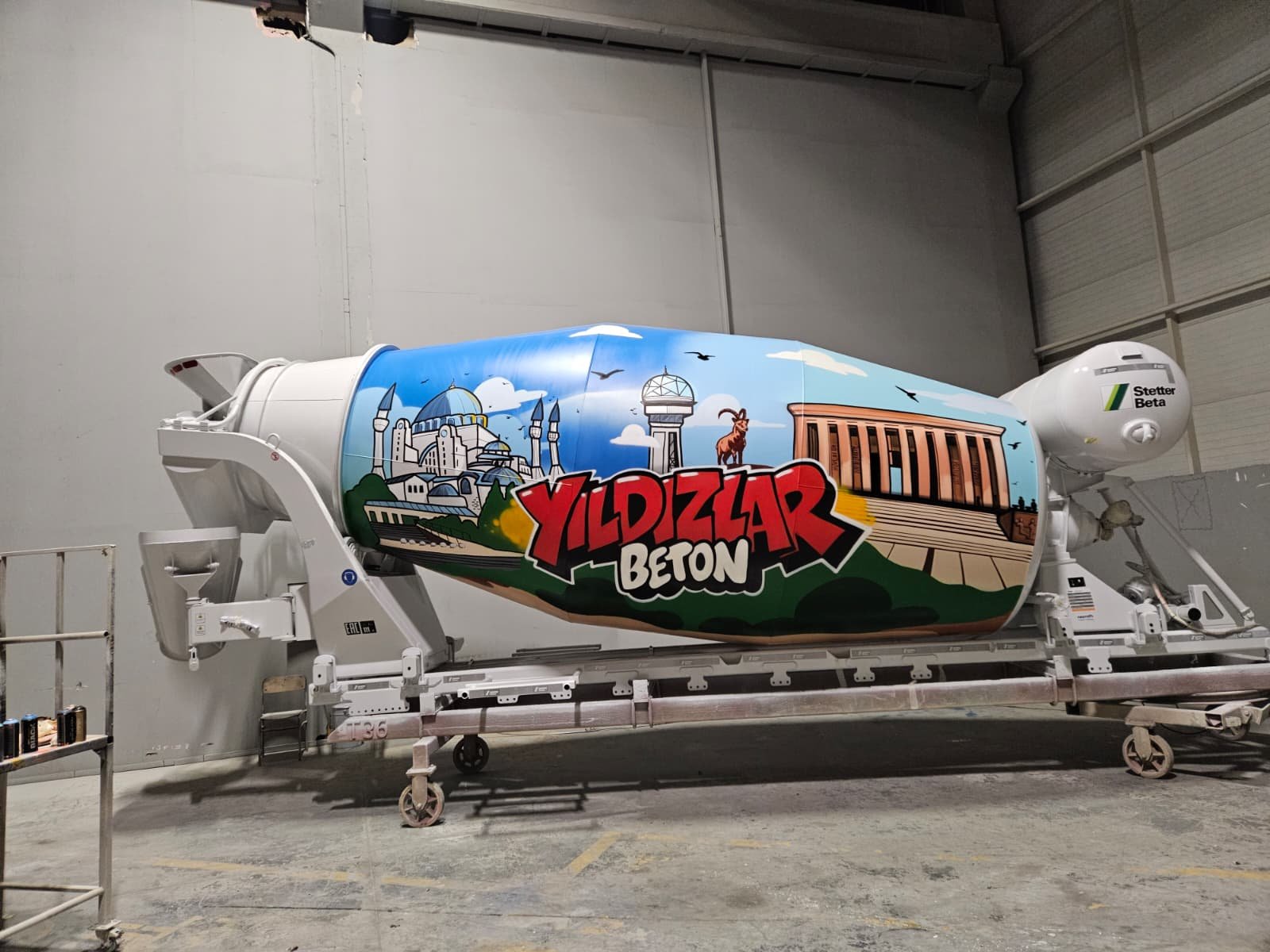 Yıldızlar Beton mikseri graffiti boyaması